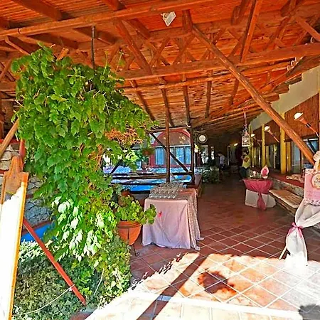 Lydia Hotel 2*