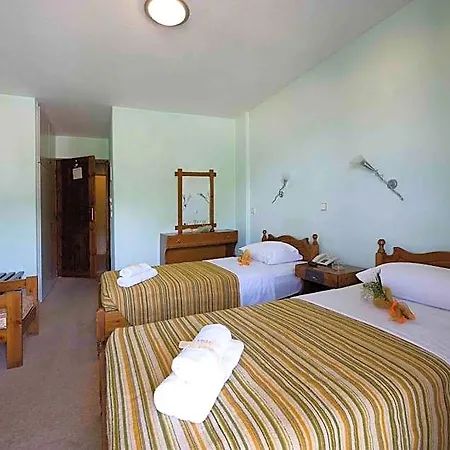 Lydia Hotel 2*
